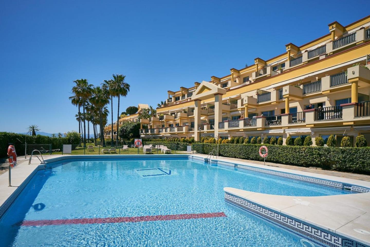 Oleholidays 526 Romana Playa Vistas Al Mar Marbella Ngoại thất bức ảnh